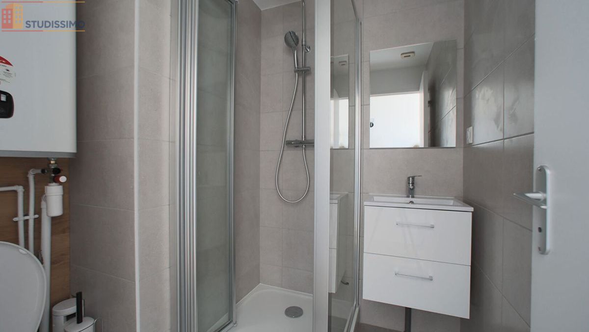 Studio meublé 22m² Le Havre 76600 - Meublé, dernier étage - Photo 1