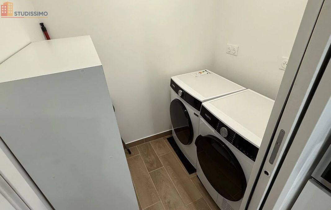Studio 80m² Déville-lès-Rouen - Meublé, DPE C - Photo 3