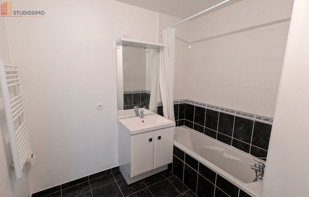 Studio 26m² Meyzieu 69330 - Photo 3