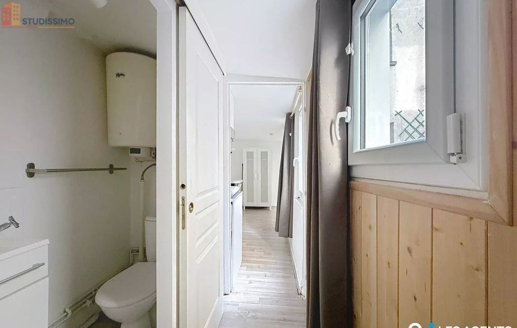 Studio 18m² Orléans - 1er étage, DPE D - Photo 1