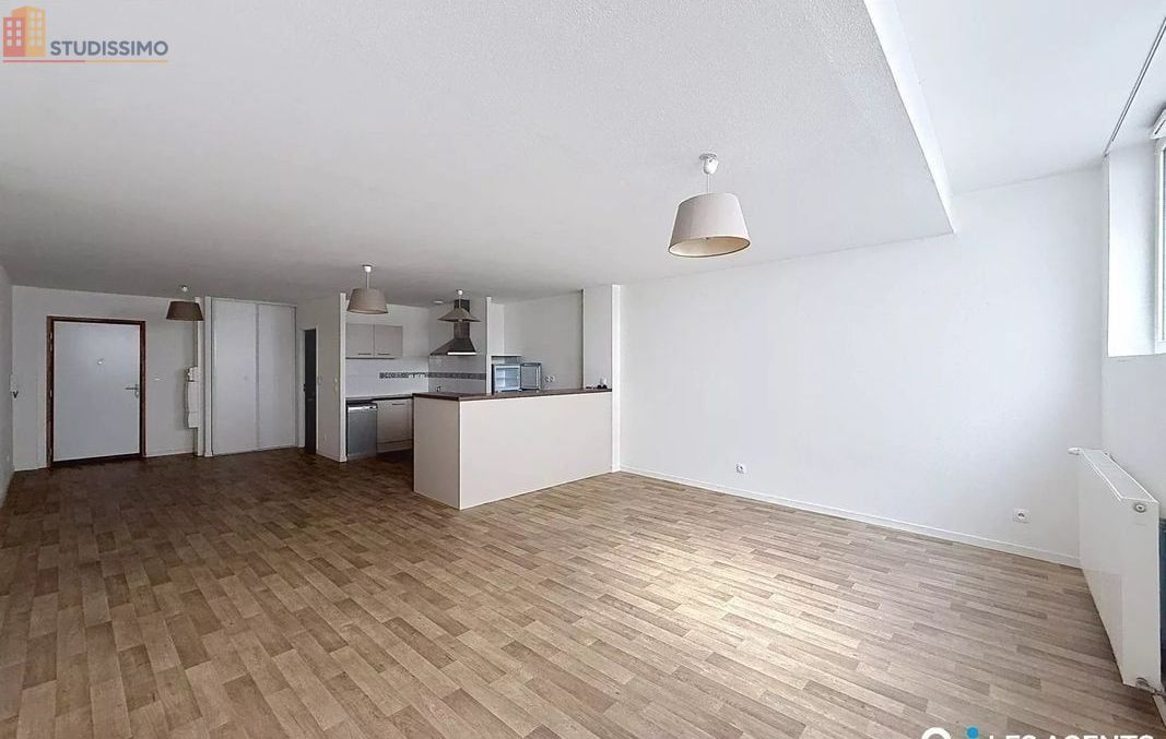 Studio 56m² Orléans 45000 - Photo 2