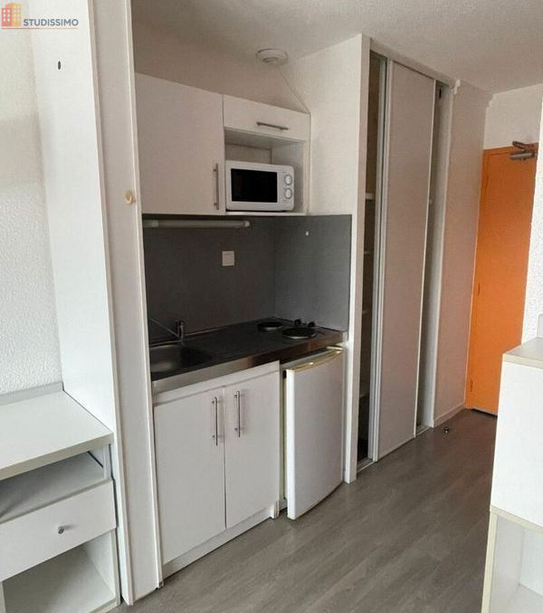 Studio 17m² Orléans - Dernier étage, lumineux - Photo 5