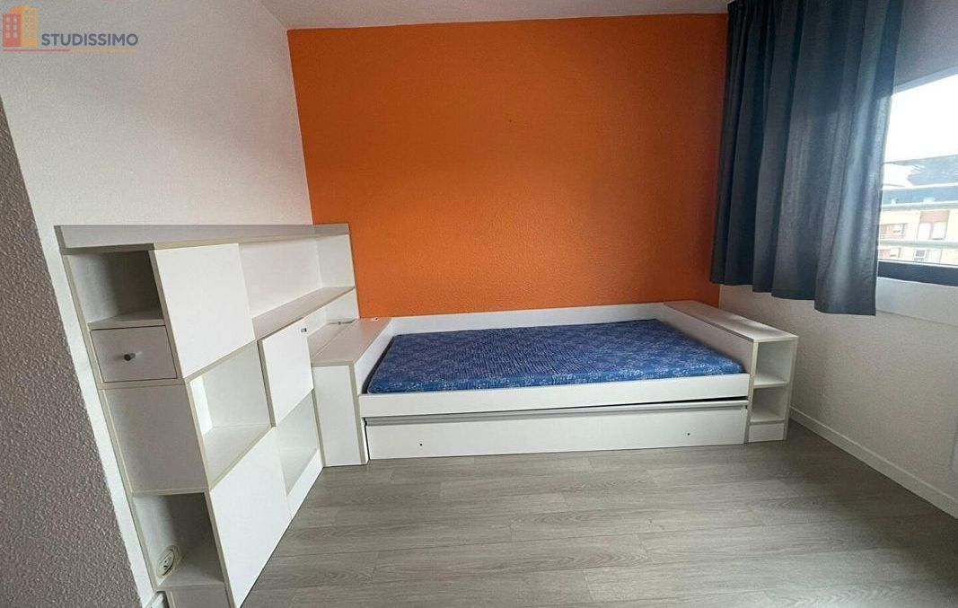 Studio 17m² Orléans - Dernier étage, lumineux - Photo 3