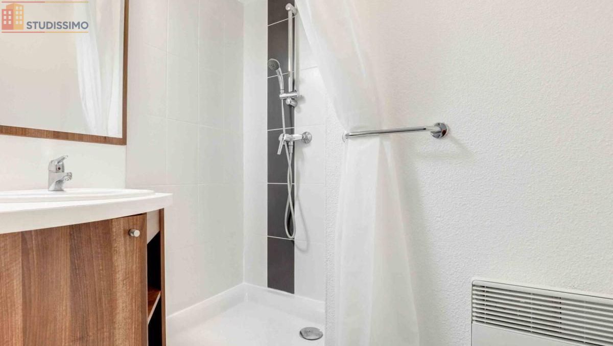 Studio meublé 18m² Bron - Meublé, lumineux - Photo 2