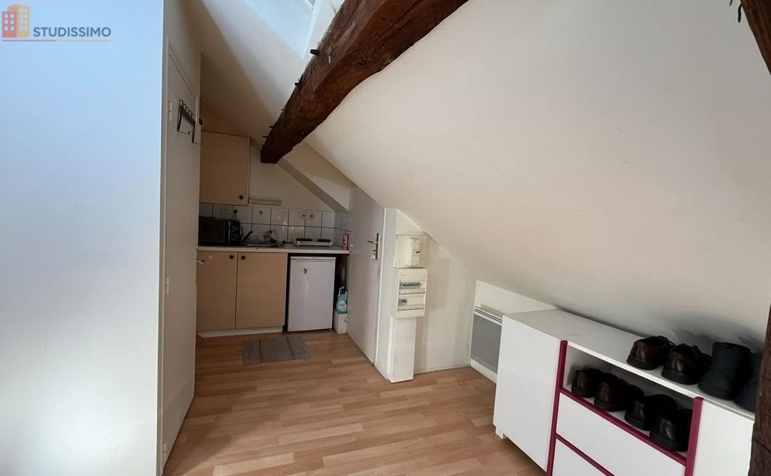 Studio 14m² Orléans centre - 3e étage, lumineux - Photo 3