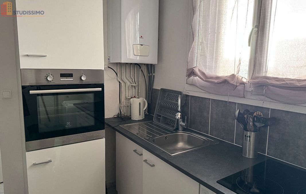Studio 30m² Fleury-les-Aubrais - Étage élevé, lumineux - Photo 9