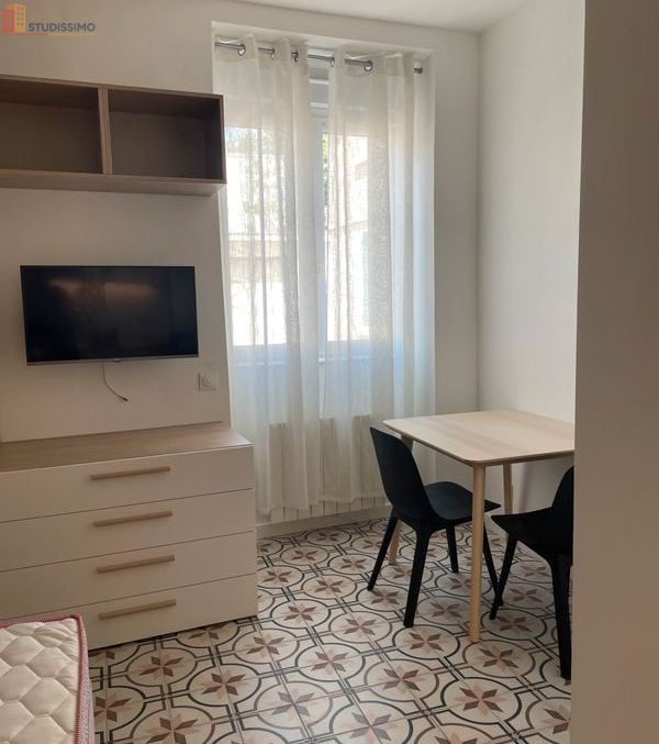 Studio 21m² Lyon 3e - Meublé, proche commodités - Photo 2