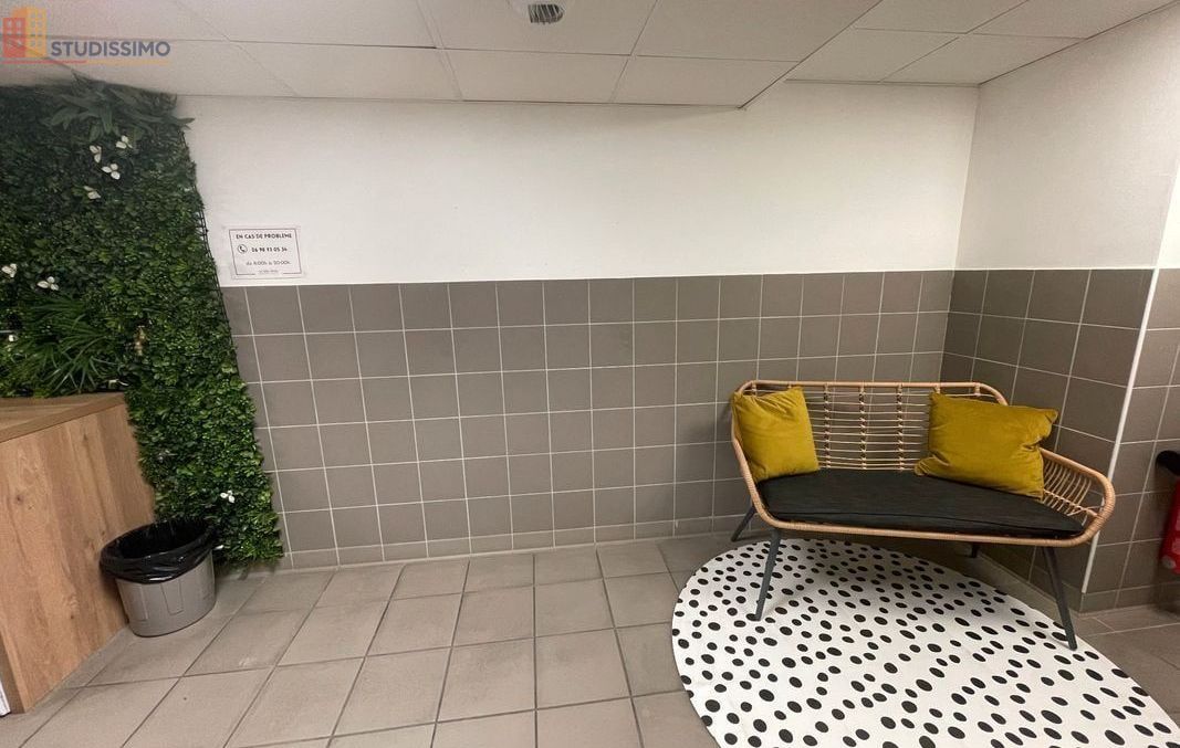 Studio 17m² Orléans - DPE D - Photo 1