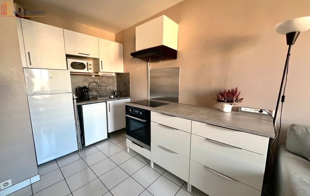 Studio 35m² Lyon 7e Jean Macé - Meublé, parking - Photo 2