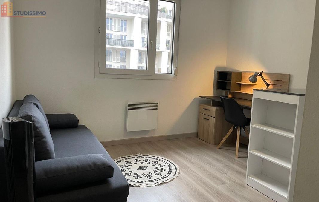 Studio meublé 18m² Lyon 8e - Étage élevé, lumineux - Photo 3