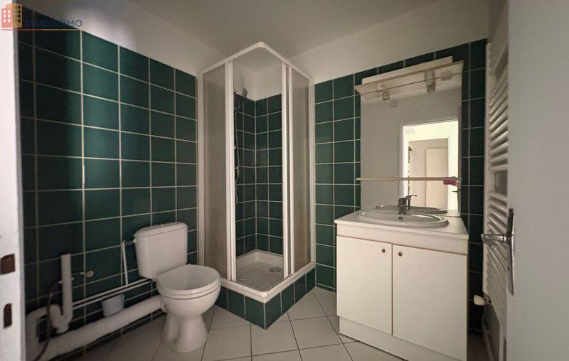 Studio 36m² Neuville-sur-Saône - Centre, étage élevé - Photo 2