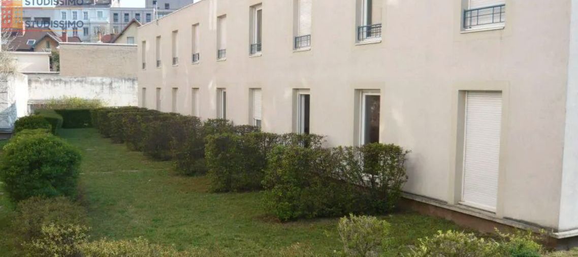 Studio meublé 18m² Lyon 8e - Rez-de-jardin, calme - Photo 1