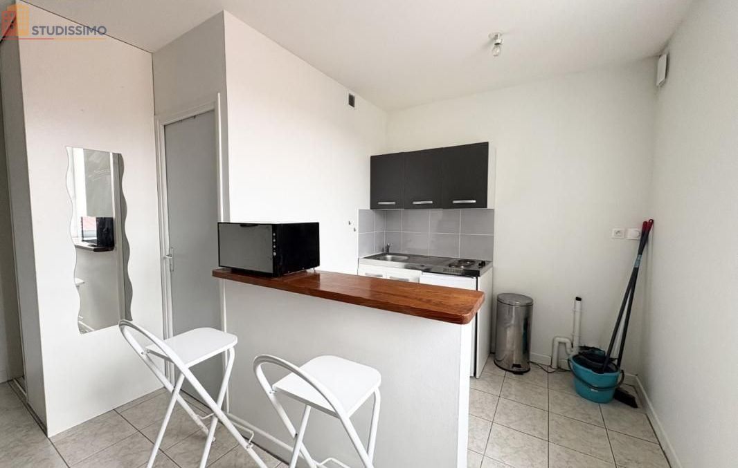 Studio meublé 22m² Belleville-en-Beaujolais - Meublé, DPE D - Photo 2
