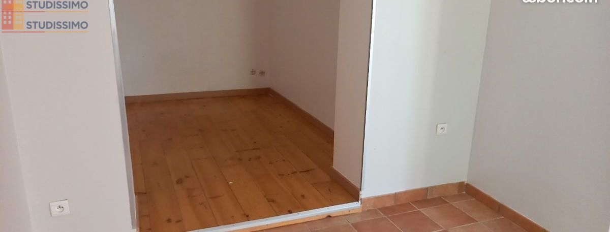 Studio 22m² Tarare 69170 - Photo 2