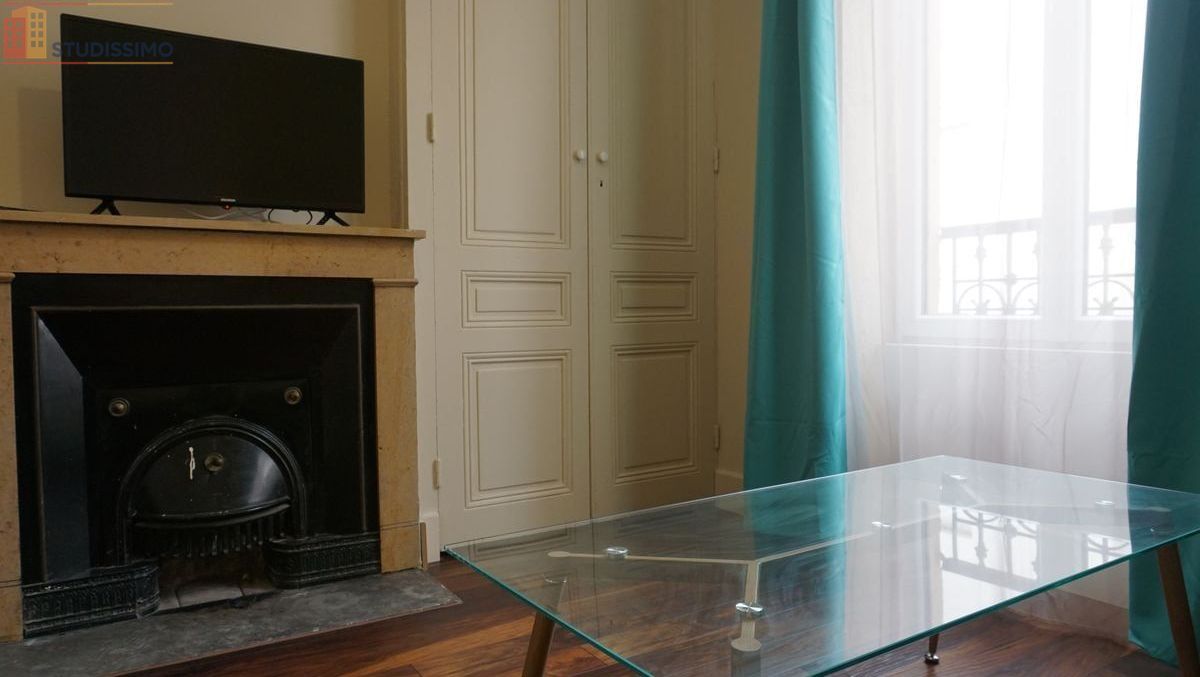 Studio 30m² Lyon 8e - Meublé, duplex - Photo 2