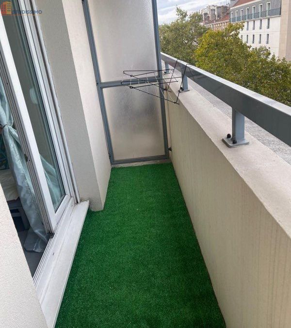 Studio meublé 19m² Lyon 7e - Balcon, lumineux - Photo 1
