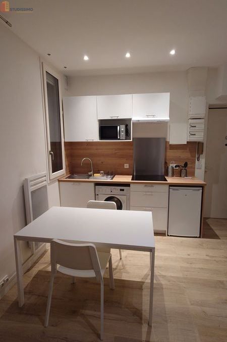 Studio meublé 18m² Lyon 8e Monplaisir - Proche Manufacture des Tabacs - Photo 2