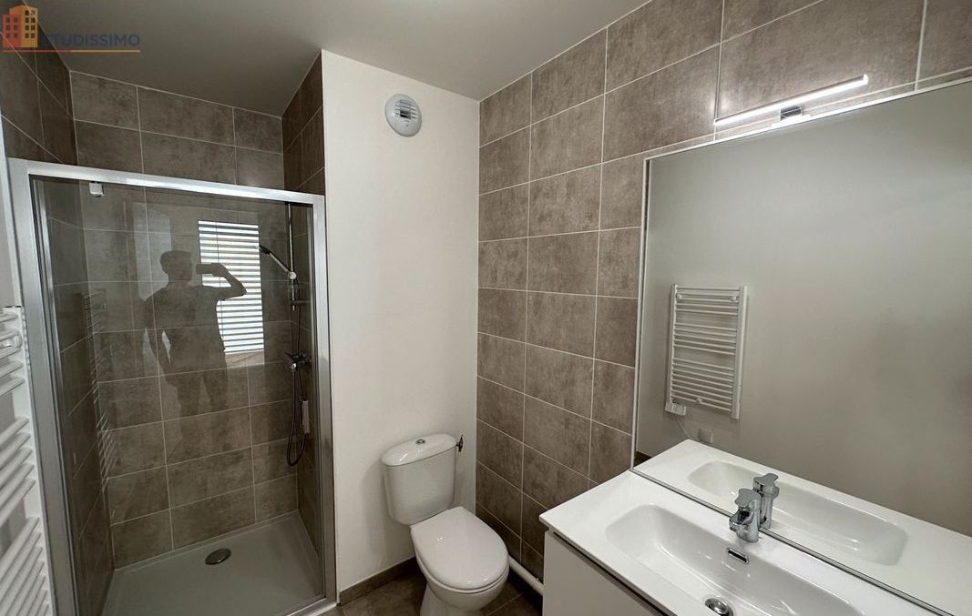 Studio meublé 18m² Lyon 7e - Récente, lumineux - Photo 1