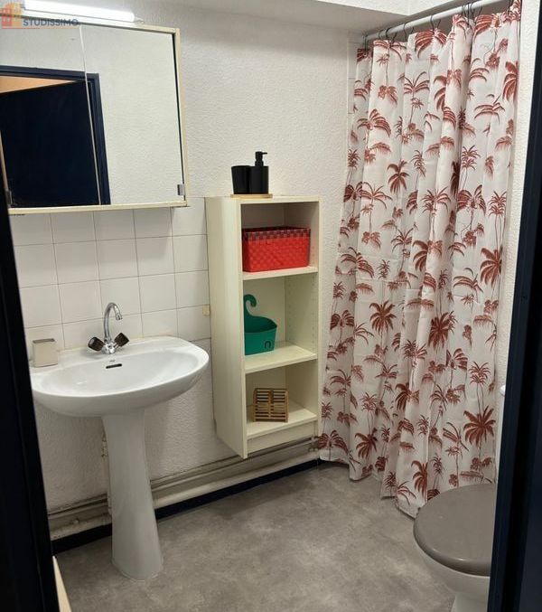 Studio meublé 18m² Villeurbanne - Proche campus de la Doua - Photo 1