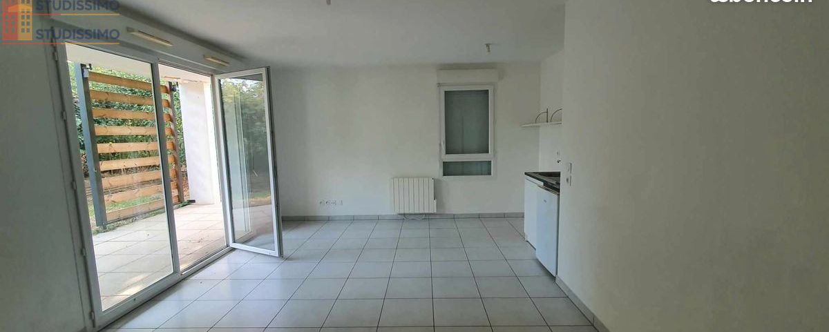 Studio 35m² Lentilly - Garage, jardin communal - Photo 2