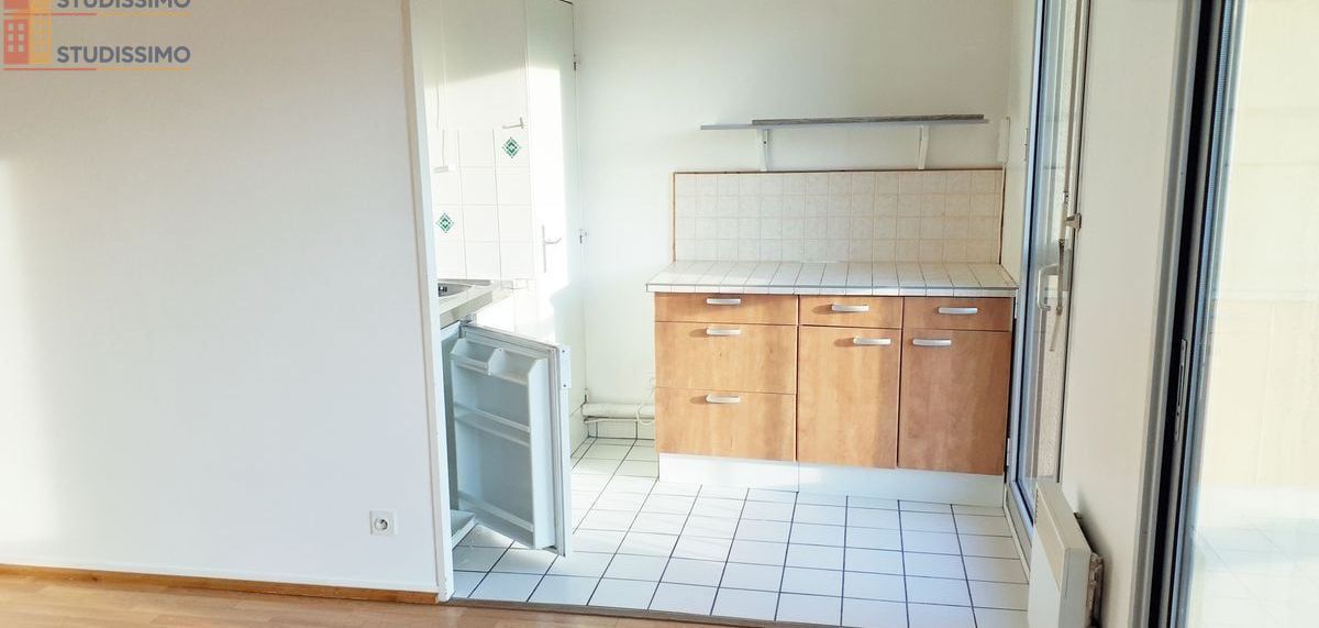 Studio 32m² Rouen centre - Proche commerces, lumineux - Photo 2