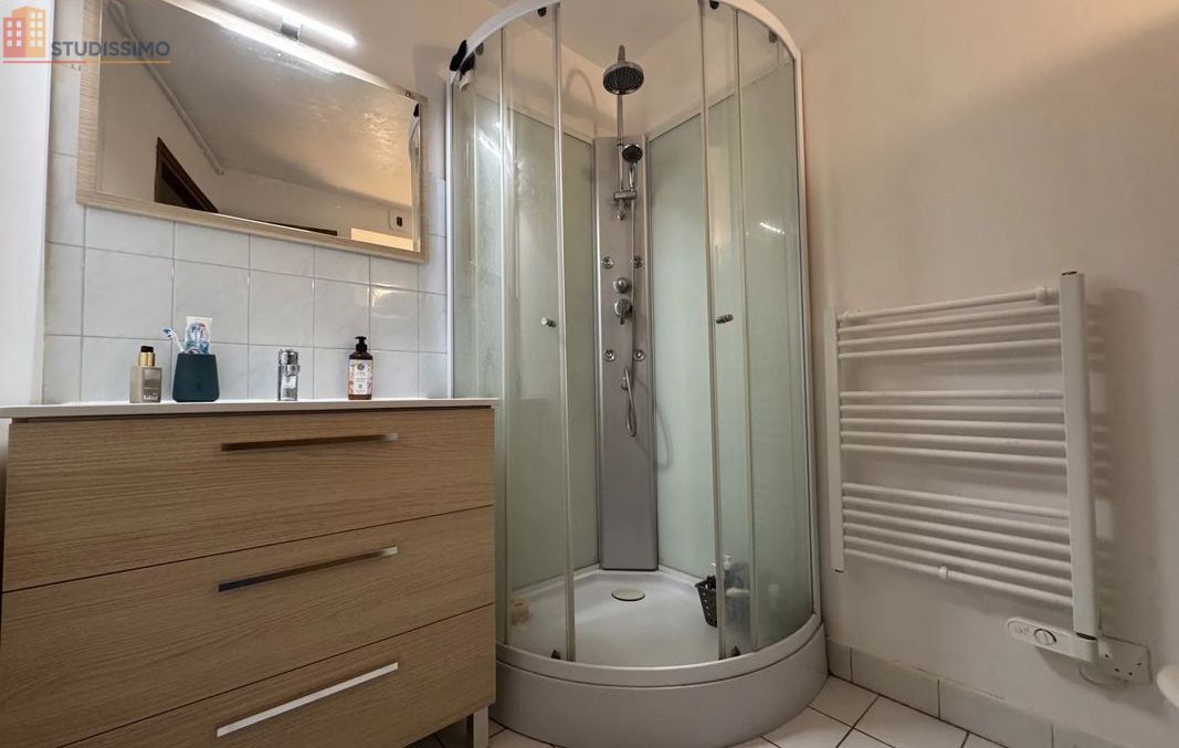 Studio meublé 31m² Rouen centre - Lumineux, 2e étage - Photo 2