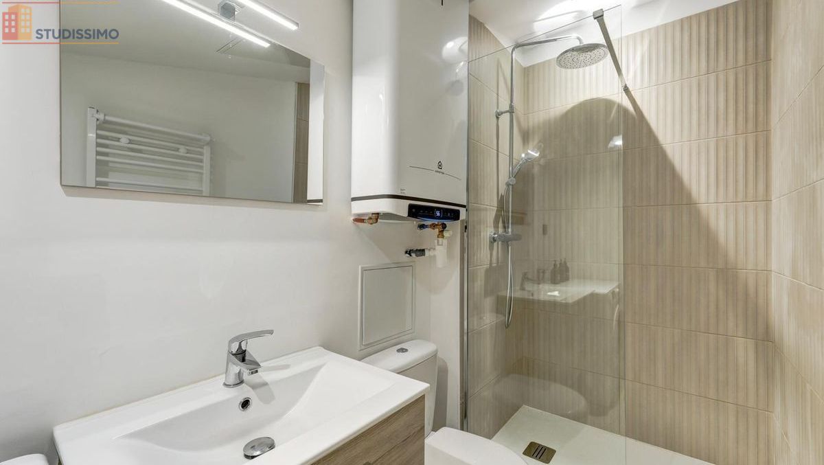 Studio meublé 19m² Oullins-Pierre-Bénite - Rénové, meublé - Photo 2