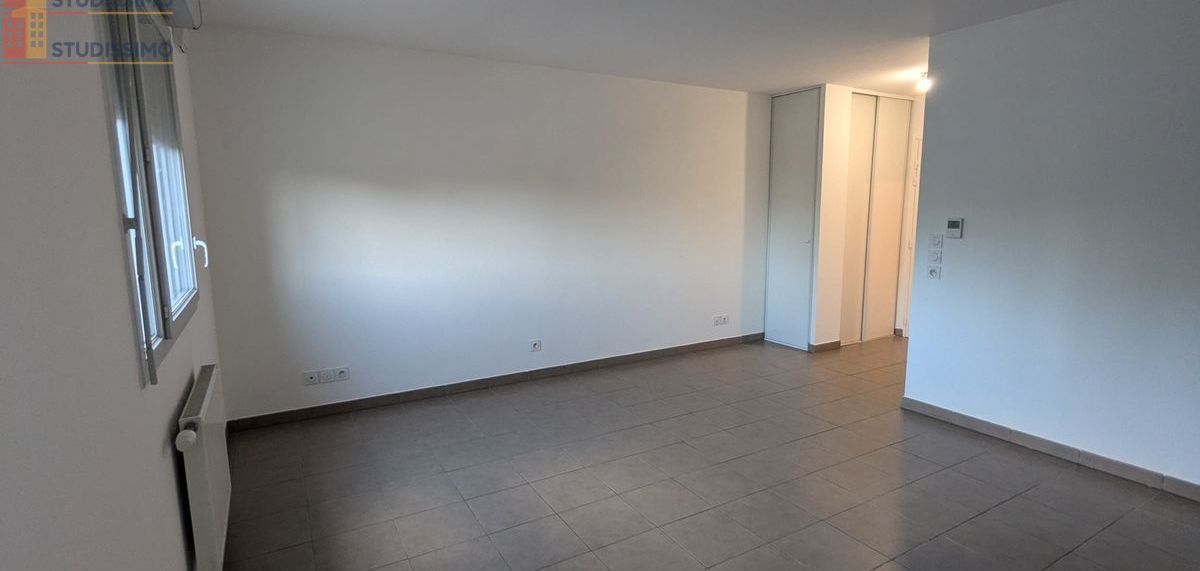 Studio 30m² Vénissieux 69200 - Photo 1