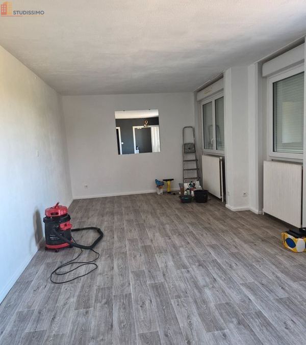 Studio 38m² Bron 69500 - Lumineux, 3e étage - Photo 1