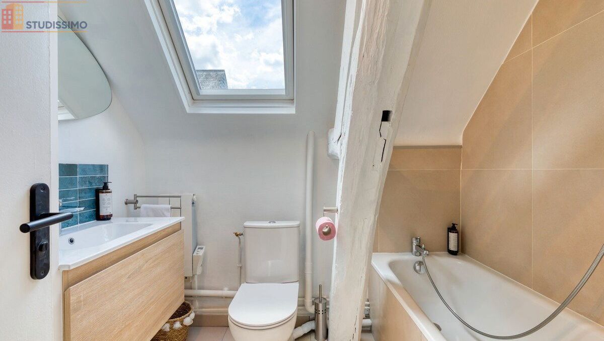 Studio 26m² Rouen centre - Meublé, dernier étage - Photo 2