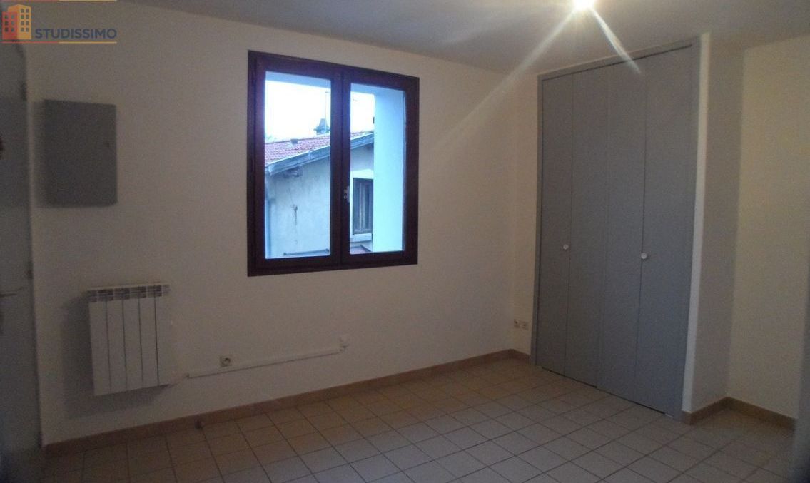 Studio 18m² La Tour-de-Salvagny - Avec parking - Photo 2