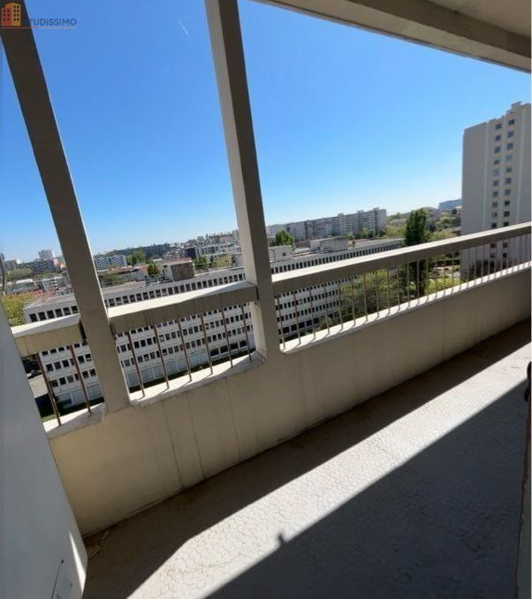 Studio meublé 34m² Villeurbanne - Balcon, vue, cave - Photo 2
