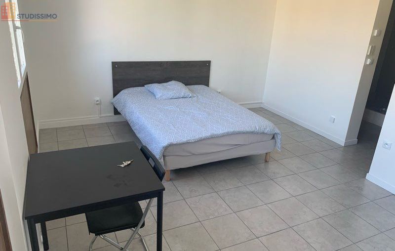 Studio meublé 20m² Bron - Lumineux, étage 2/4 - Photo 2
