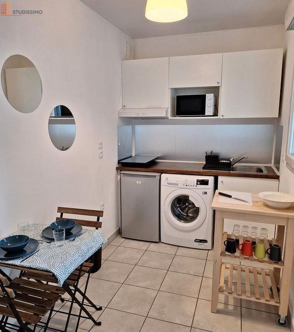 Studio 31m² Lyon 8e - Meublé, balcon, calme - Photo 2