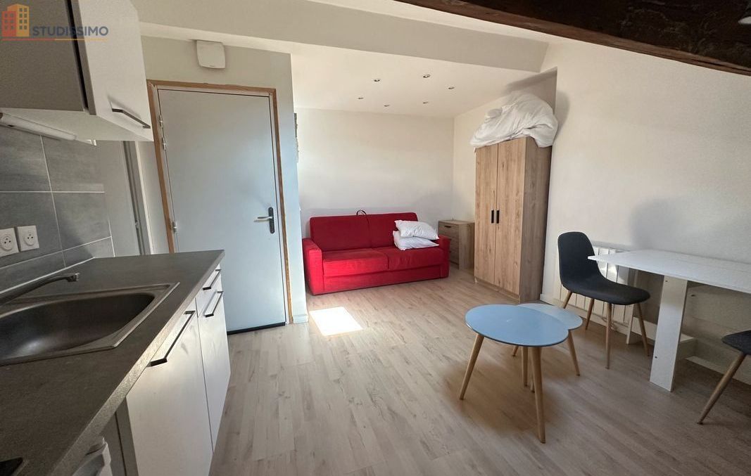 Studio meublé 15m² Lyon 3e - Lumineux, dernier étage - Photo 2