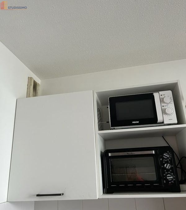 Studio meublé 21m² Caluire-et-Cuire - Parking, proche métro - Photo 2