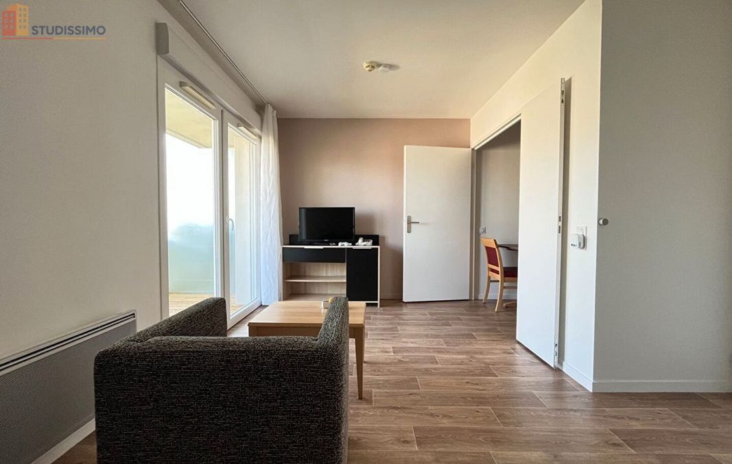 Studio 27m² Avrillé - Dernier étage, lumineux - Photo 4