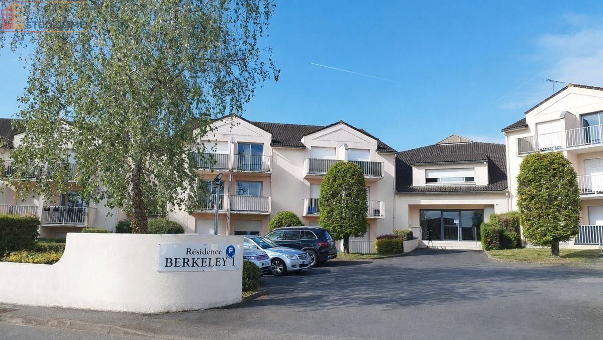 Studio 25m² Cholet 49300 - Photo 1
