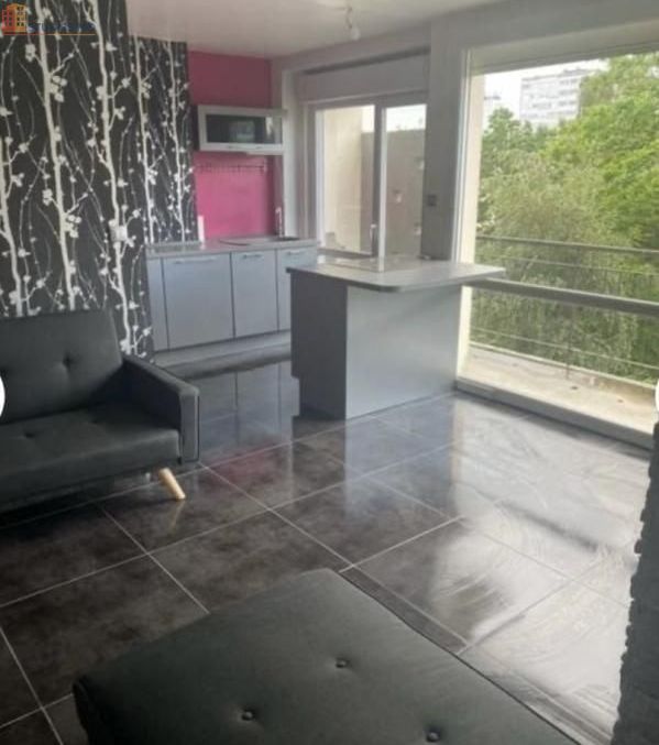 Studio 10m² Mont-Saint-Aignan - Meublé, étage 4 - Photo 7