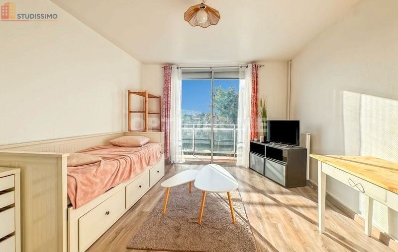 Studio 33m² Cholet - Étage 2/6, lumineux - Photo 8