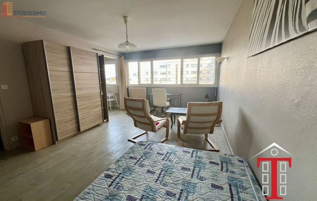 Studio 33m² Angers 49100 - Au 3e, lumineux - Photo 4