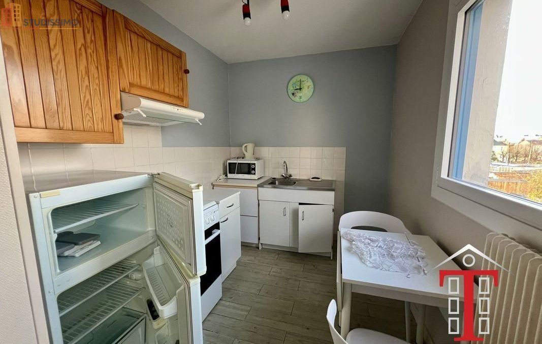 Studio 33m² Angers 49100 - Au 3e, lumineux - Photo 2