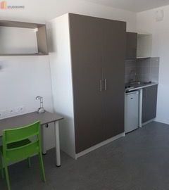 Studio meublé 20m² Lyon 9e - Dernier étage, lumineux - Photo 4