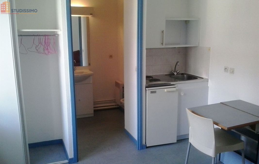 Studio meublé 18m² Lyon 7e - Proche fac et transports - Photo 2