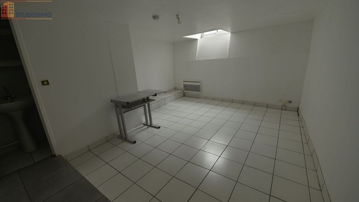 Studio 21m² Angers 49100 - DPE C, 1er étage - Photo 3