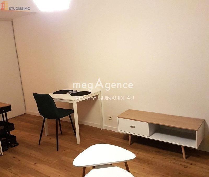 Studio 18m² Cholet - DPE D - Photo 2