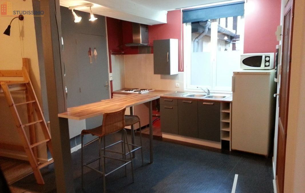 Studio 25m² Elbeuf - Cour privative, sécurisée - Photo 5