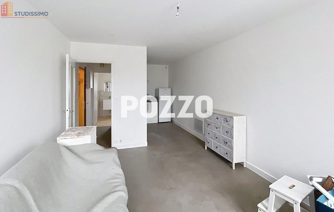 Studio 28m² Saint-Hilaire-du-Harcouët - Étage 1/2 - Photo 5
