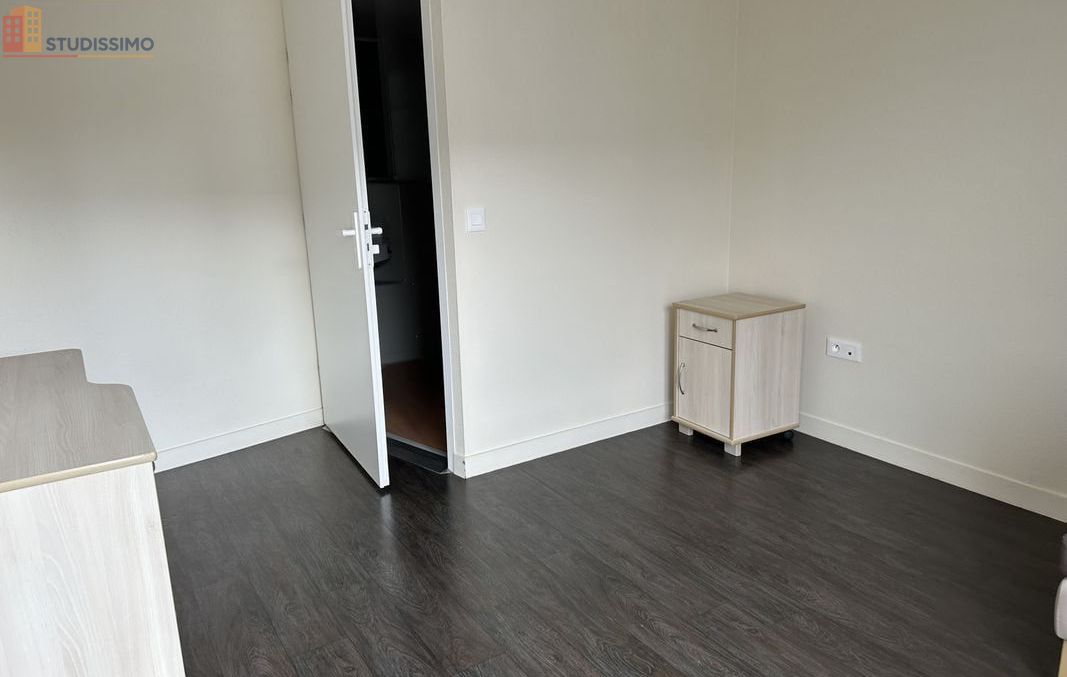 Studio 34m² Avranches - Étage 2/2 - Photo 12