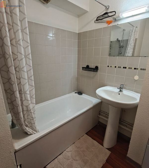 Studio meublé 19m² Rouen centre - Lumineux, 5e étage - Photo 1